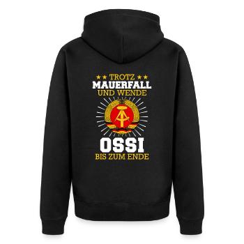 Ostdeutschland Osten Ossi DDR Heimat Ostblock - Unisex Premium Bio Zip Hoodie - Schwarz - Hinten - Nico (187cm)