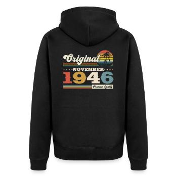 77e anniversaire mari Vintage 1946 Vintage rétro - Veste à capuche bio Premium Unisexe - noir - Dos - Nico (187cm)