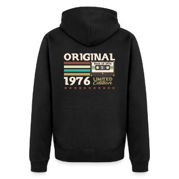 47e anniversaire Vintage cassette cassette, Vintage 1976 - Veste à capuche bio Premium Unisexe - noir - Dos - Nico (187cm)