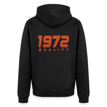 1972 quality | Farbe änderbar - Unisex Premium Bio Zip Hoodie - Schwarz - Hinten - Nico (187cm)