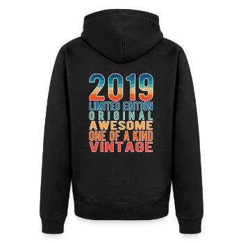 Edition limitée depuis 2019 Anniversaire Millésime 2019 - Veste à capuche bio Premium Unisexe - noir - Dos - Nico (187cm)