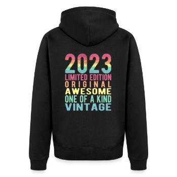 Limited Edition seit 2023 Geburtstag Vintage 2023 - Unisex Premium Bio Zip Hoodie - Schwarz - Hinten - Nico (187cm)