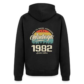 Jahrgang 1982 Retro-Stil Jubiläumsgeschenk 1982 - Unisex Premium Bio Zip Hoodie - Schwarz - Hinten - Nico (187cm)