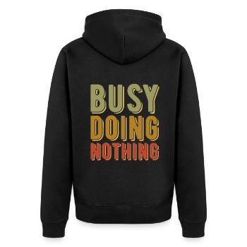 Busy Doing Nothing - Citation amusante - Rétro vintage - Veste à capuche bio Premium Unisexe - noir - Dos - Nico (187cm)