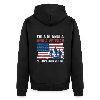 Grandpa Nothing Scares American Proud Veterans Day - Unisex Premium Bio Zip Hoodie - Schwarz - Hinten - Nico (187cm)