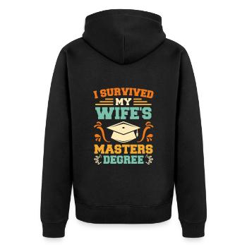 Überlebt meine Frau hat einen Master Abschluss - Unisex Premium Bio Zip Hoodie - Schwarz - Hinten - Nico (187cm)