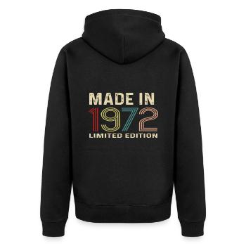 Fabriqué en 1972 Édition Limitée - Pour le 50ème anniversaire - Veste à capuche bio Premium Unisexe - noir - Dos - Nico (187cm)