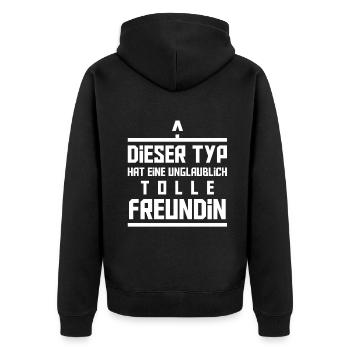 Dieser Typ hat eine unglaublich tolle Freundin - Unisex Premium Bio Zip Hoodie - Schwarz - Hinten - Nico (187cm)