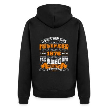 Legends wurden im November 1976 zum Geburtstag geboren - Unisex Premium Bio Zip Hoodie - Schwarz - Hinten - Nico (187cm)