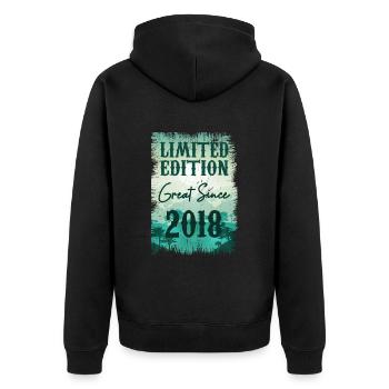 Einzigartig seit 2018 - Unisex Premium Bio Zip Hoodie - Schwarz - Hinten - Nico (187cm)