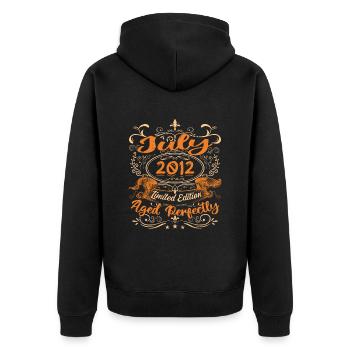 Juli 2012 Jubiläums Vintage Geschenkidee 2012 - Unisex Premium Bio Zip Hoodie - Schwarz - Hinten - Nico (187cm)