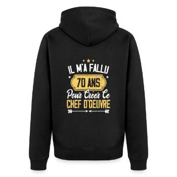 Cadeau Anniversaire 70 Ans Chef D'oeuvre Humour - Veste à capuche bio Premium Unisexe - noir - Dos - Nico (187cm)