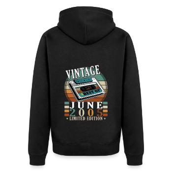 Juni 2005 | Geburtstag 2005 Jahrgang Juni 2005 - Unisex Premium Bio Zip Hoodie - Schwarz - Hinten - Nico (187cm)