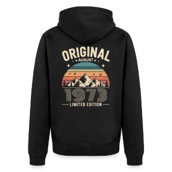 August 1973 – Legende der Gipfel und Berge - Unisex Premium Bio Zip Hoodie - Schwarz - Hinten - Nico (187cm)