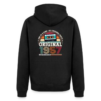 66. Geburtstag Mann Jahrgang 1957 März Kassette - Unisex Premium Bio Zip Hoodie - Schwarz - Hinten - Nico (187cm)