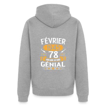 Février 1945 78 Ans Anniversaire Vintage Cadeau - Veste à capuche bio Premium Unisexe - gris chiné - Dos - Nico (187cm)