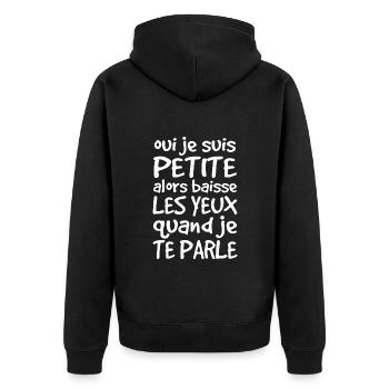 Oui Je Suis Petite Alors Baisse Les Yeux - Veste à capuche bio Premium Unisexe - noir - Dos - Nico (187cm)