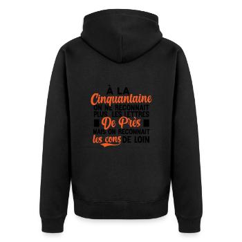 t-shirt anniversaire 50 ans cadeau humour - Veste à capuche bio Premium Unisexe - noir - Dos - Nico (187cm)