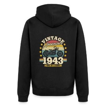 Geschenk Geburtstag 1943 80 Jahre - Unisex Premium Bio Zip Hoodie - Schwarz - Hinten - Nico (187cm)