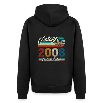 Vintage Geburtstagsgeschenk 2006 - 17/18 Jahre - Unisex Premium Bio Zip Hoodie - Schwarz - Hinten - Nico (187cm)