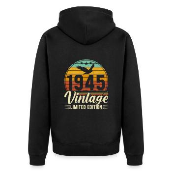 1945 - Ein zeitloses Meisterwerk - Unisex Premium Bio Zip Hoodie - Schwarz - Hinten - Nico (187cm)