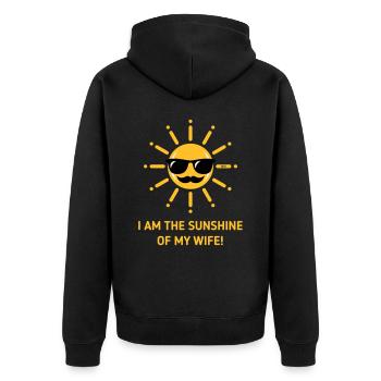I Am The Sunshine Of My Wife! (Ehemann / 3C Gold) - Unisex Premium Bio Zip Hoodie - Schwarz - Hinten - Nico (187cm)