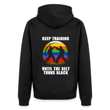 Trainiere weiter, bis der Gürtel schwarz wird - Unisex Premium Bio Zip Hoodie - Schwarz - Hinten - Nico (187cm)
