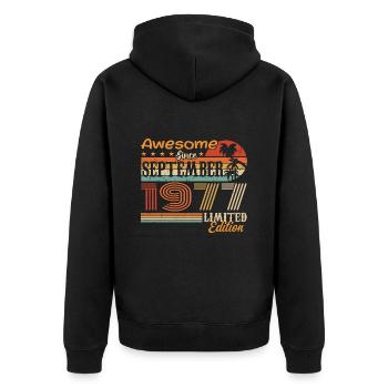 September 1977 - Geburtstag 1977 September - Unisex Premium Bio Zip Hoodie - Schwarz - Hinten - Nico (187cm)
