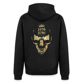 Juni 1976 Totenkopf Gold - Unisex Premium Bio Zip Hoodie - Schwarz - Hinten - Nico (187cm)