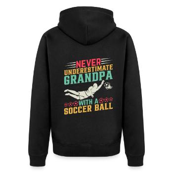 Soccer - Ne sous-estimez jamais grand-père avec un ballon de football - Veste à capuche bio Premium Unisexe - noir - Dos - Nico (187cm)