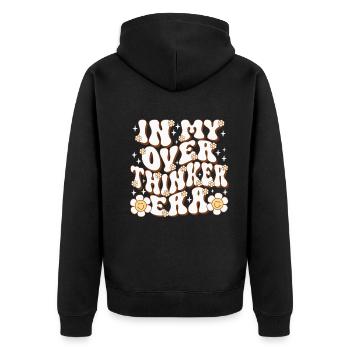 In My Overthinker Era Overthink - Unisex Premium Bio Zip Hoodie - Schwarz - Hinten - Nico (187cm)