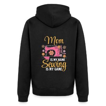 Sewing Mom est mon nom Sewing is my game - Sewing M - Veste à capuche bio Premium Unisexe - noir - Dos - Nico (187cm)