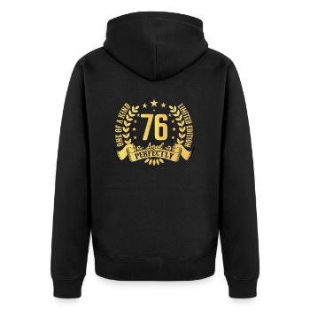 76 Jahre Geburtstagsgeschenk 76 Jahre - Unisex Premium Bio Zip Hoodie - Schwarz - Hinten - Nico (187cm)