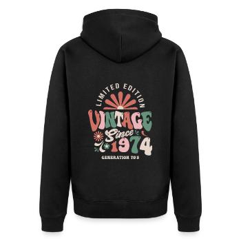 1974 Geburtstag Jahrgang 1974 - Unisex Premium Bio Zip Hoodie - Schwarz - Hinten - Nico (187cm)
