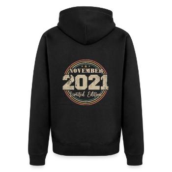 Cadeau D'anniversaire, Vintage Né En Novembre 2021 - Veste à capuche bio Premium Unisexe - noir - Dos - Nico (187cm)