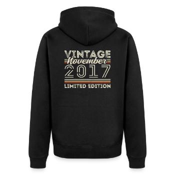 Jahrgang November 2017 Geburtstag November 2017 - Unisex Premium Bio Zip Hoodie - Schwarz - Hinten - Nico (187cm)