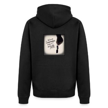 Und manche Erinnerungen hängen an einer Kette - Unisex Premium Bio Zip Hoodie - Schwarz - Hinten - Nico (187cm)