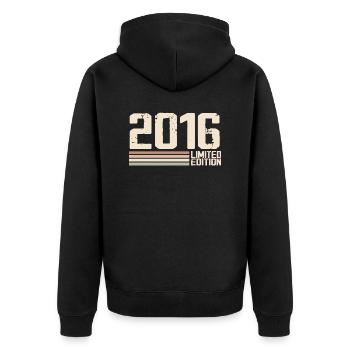 2016 Jahrgang 2016 Geburtstag 2016 Retro 2016 - Unisex Premium Bio Zip Hoodie - Schwarz - Hinten - Nico (187cm)