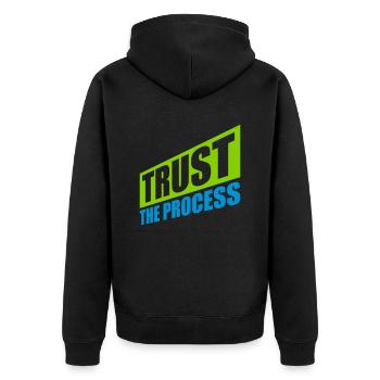 trust the process Zitat - Unisex Premium Bio Zip Hoodie - Schwarz - Hinten - Nico (187cm)