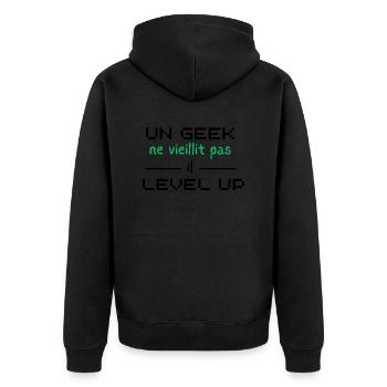Un geek ne vieillit pas il level up - Veste à capuche bio Premium Unisexe - noir - Dos - Nico (187cm)