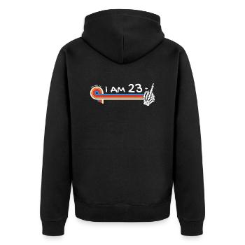J’ai 23 ans et majeur - 24e anniversaire - Veste à capuche bio Premium Unisexe - noir - Dos - Nico (187cm)