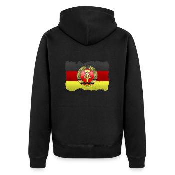 DDR Wappen auf Deutschlandfahne in Stein - Unisex Premium Bio Zip Hoodie - Schwarz - Hinten - Nico (187cm)
