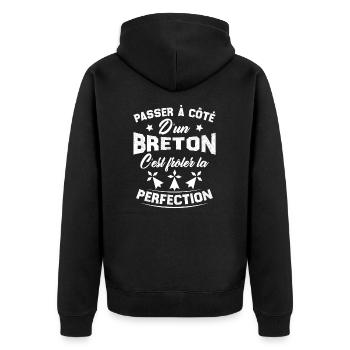 Passer à côté d'un breton frôler la perfection - Veste à capuche bio Premium Unisexe - noir - Dos - Nico (187cm)
