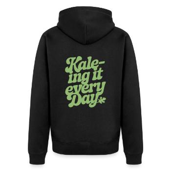Kale-ing It Every Day Vegan Vegetarisch - Unisex Premium Bio Zip Hoodie - Schwarz - Hinten - Nico (187cm)