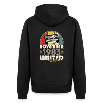 Jahrgang 1983 November Retro Geburtstagsgeschenk - Unisex Premium Bio Zip Hoodie - Schwarz - Hinten - Nico (187cm)