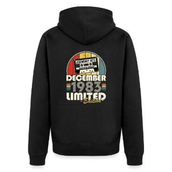 Jahrgang 1983 Dezember Retro Geburtstagsgeschenk - Unisex Premium Bio Zip Hoodie - Schwarz - Hinten - Nico (187cm)
