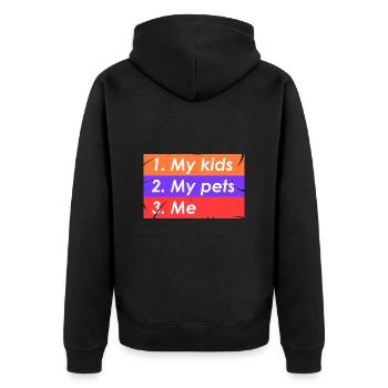 1. Meine Kinder 2. Meine Haustiere 3. Ich - Unisex Premium Bio Zip Hoodie - Schwarz - Hinten - Nico (187cm)