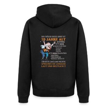 Der Träger dieses Shirt 70 Jahre Geburtstag - Unisex Premium Bio Zip Hoodie - Schwarz - Hinten - Nico (187cm)
