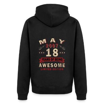 18. Geburtstag Geschenk Mann Original Mai 2007 - Unisex Premium Bio Zip Hoodie - Schwarz - Hinten - Nico (187cm)