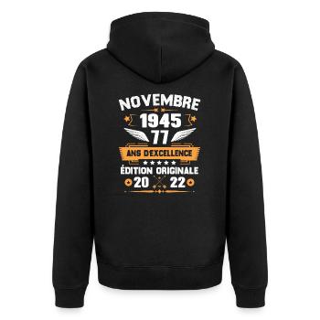 Novembre 1945 Idée Cadeau D'anniversaire 77 Ans - Veste à capuche bio Premium Unisexe - noir - Dos - Nico (187cm)